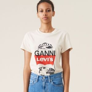 Ganni x Levi's UFO tshirt
